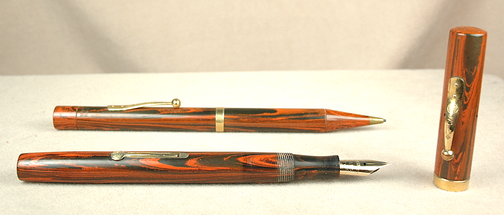 Vintage Pens: 5355: Waterman: 54 Set
